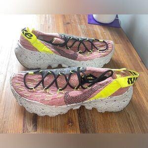 Nike Space Hippie 04